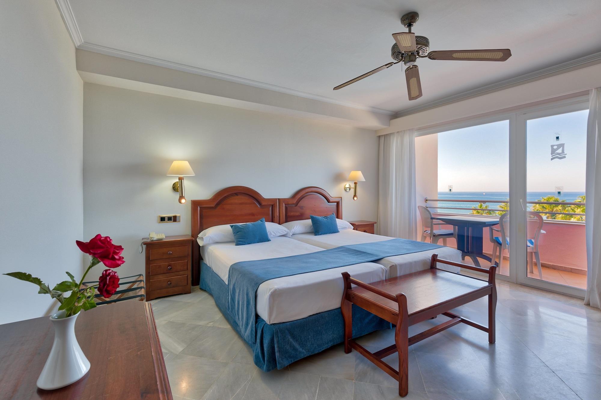 Marbella Playa Hotel Extérieur photo